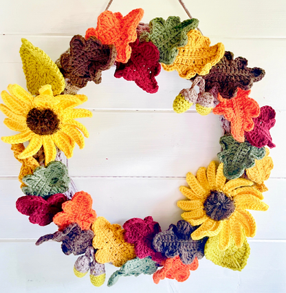 Autumn Garland & Wreath Pattern