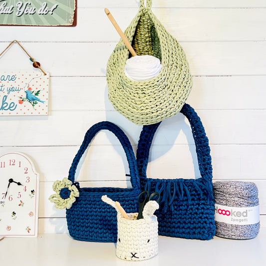 Crochet Bags & Baskets in Recycled T-shirt Yarn Course: Westbury Arts Centre